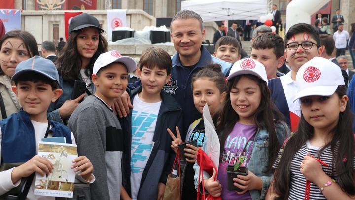 23 Nisan Ulusal Egemenlik ve Çocuk Bayramı etkinlikleri TBMM bahçesinde başladı