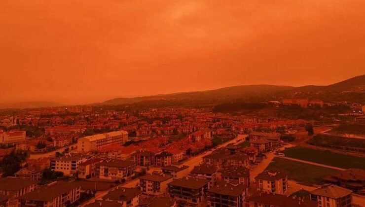 Bolu’da toz taşınımı etkisi; gökyüzü kırmızıya büründü