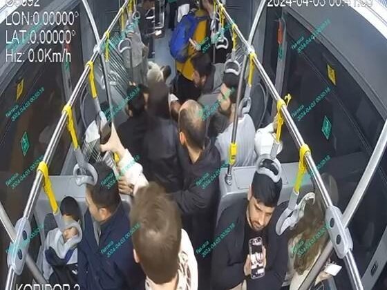 Otele saldırısında mermi isabet eden metrobüste yaşanlar kameraya yansıdı