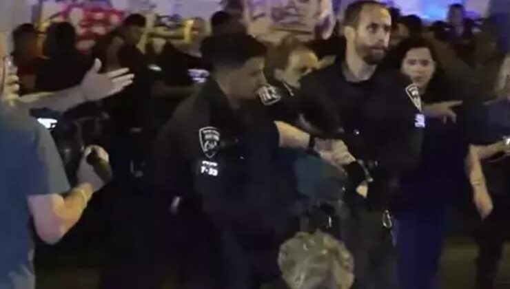 Tel Aviv’de sokaklar karıştı! İsrail polisinden CNN Türk yayına müdahale