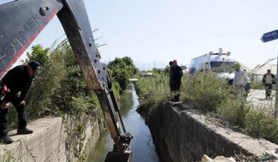 Antalya’dan kahreden haber! Otomobil sulama kanalına düştü: 1’i bebek 2 ölü, 1 kayıp