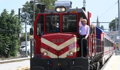 Bakan Uraloğlu açıkladı: Bakü-Tiflis-Kars hattında bugüne kadar 1 milyon 470 bin ton yük taşındı