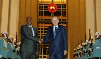 Cumhurbaşkanı Erdoğan, Sudan Egemenlik Konseyi Başkanı El Burhan ile görüştü