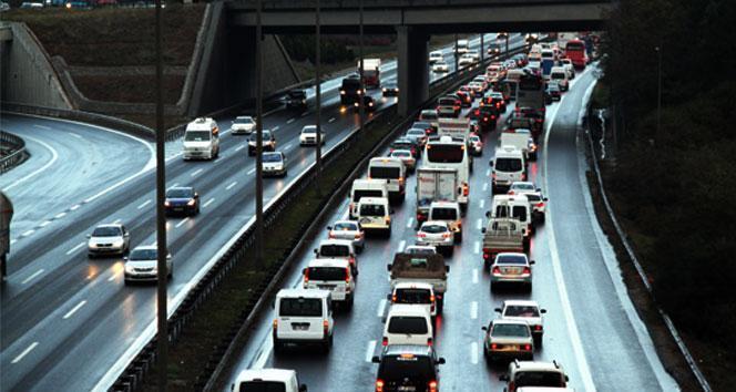 Dikkat! İstanbul’da cumartesi günü bazı yollar trafiğe kapatılacak