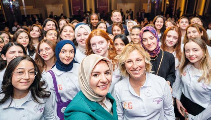 ‘Kız kardeşlik ağının temellerini attık’