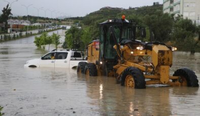 Hatay’da eğitime 1 gün ara verildi