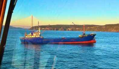 İstanbul Boğazı gemi trafiğine kapatıldı