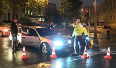 İstanbul’da 1 Mayıs tedbirleri: Yollar trafiğe kapatıldı