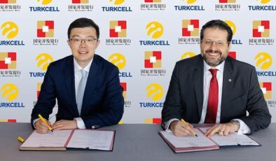 Turkcell Çin Kalkınma Bankası ile anlaşma imzaladı