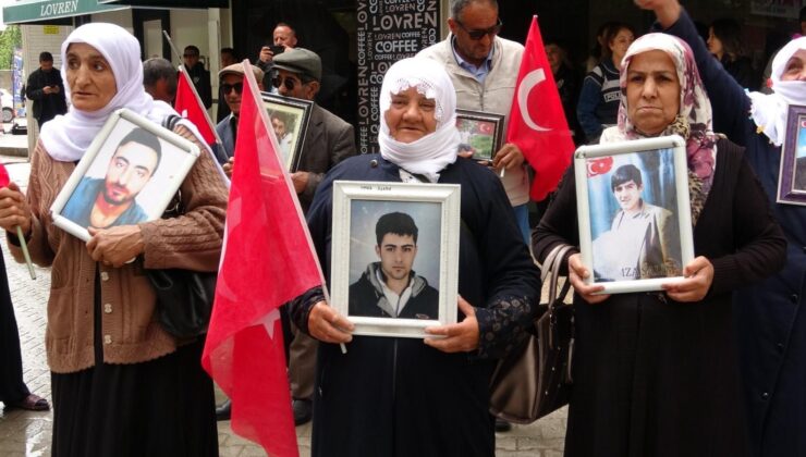 Van’da evlat nöbeti: Yetmiş dokuzuncu haftasına girdi