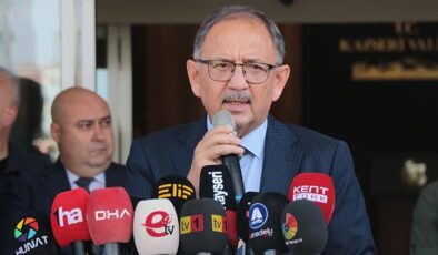 Bakan Özhaseki: Deprem bölgesinde 2 binin üzerinde şantiyemiz var