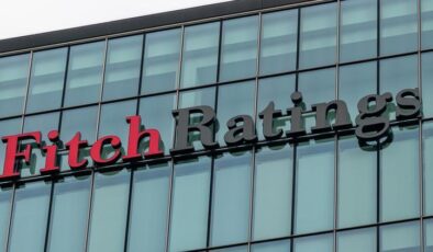 Fitch, Türkiye için büyüme tahminini yükseltti