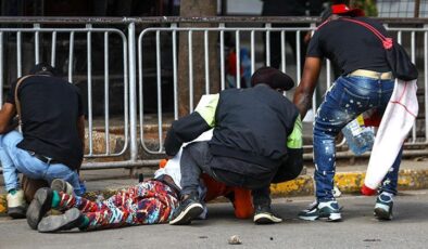 Kenya’da protestocular parlamento binasını ateşe verdi