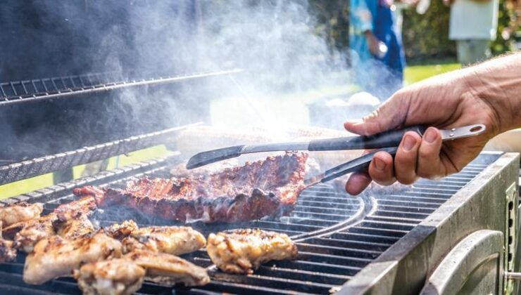 Mangal sezonuna bayram dopingi… Beyaz et bayramda ‘kanat’landı