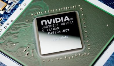 Nvidia bir kez daha tarihe geçti… 430 milyar dolarlık rekor düşüşün ardından hisseler toparlanıyor