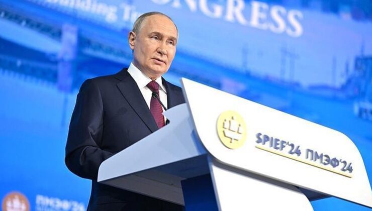 Putin, Rusya’nın Batı’dan bağımsız bir ödeme sistemi üzerinde çalıştığını açıkladı