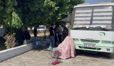 Antalya’da şüpheli ölüm! Arkadaşını sandalye üzerinde ölü buldu