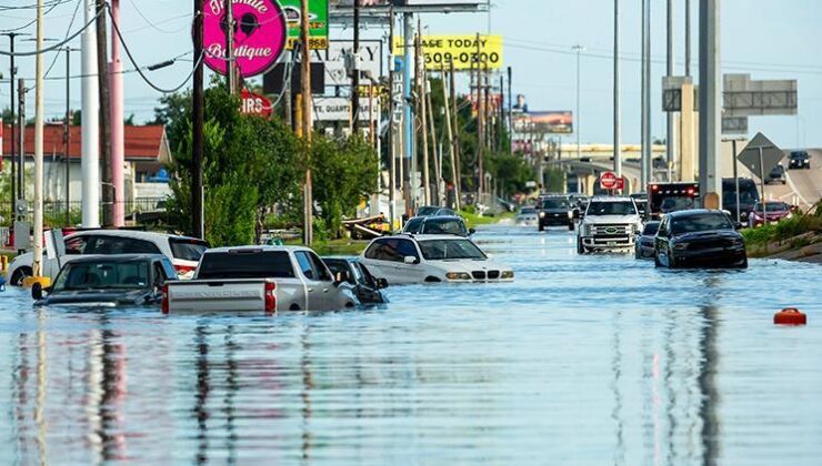 Beryl Kasırgası Texas’ı vurdu: 6 kişi öldü, 2.7 milyon hane elektriksiz kaldı