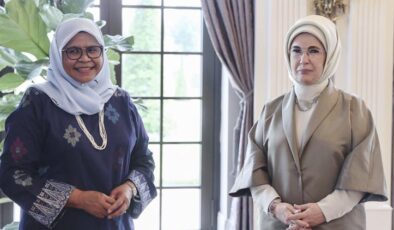 Emine Erdoğan’dan Maimunah Mohd Sharif’e tebrik