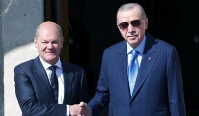 Cumhurbaşkanı Erdoğan, Scholz’u kabul etti