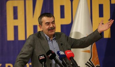 Bakan Tekin’den CHP’ye eleştiri: Mevcut yönetim kendi tarihini bilmiyor