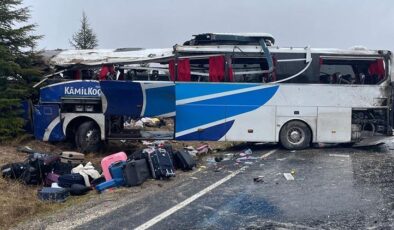 Eskişehir’de otobüs kazası: 1 ölü, 30 yaralı