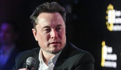 İran, Elon Musk ile görüşme iddialarını yalanladı