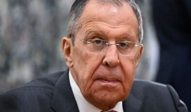 Lavrov’dan ABD mesajı: Konuşmak izole olmaktan daha iyi