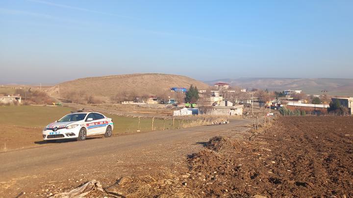 Diyarbakır’da arazi anlaşmazlığı sebebiyle silahlı kavga: 1 ölü, 4 yaralı