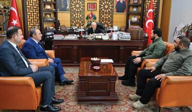 MHP Lideri Bahçeli Suriye’den gelen heyeti kabul etti