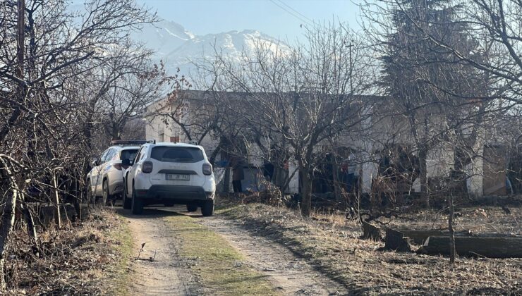 Bağ evinde sobadan sızan gazdan zehirlenip, öldü