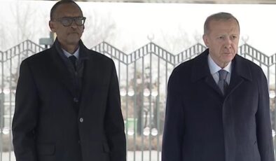 Cumhurbaşkanı Erdoğan, Ruanda Cumhurbaşkanı Kagame’yi resmi törenle karşıladı