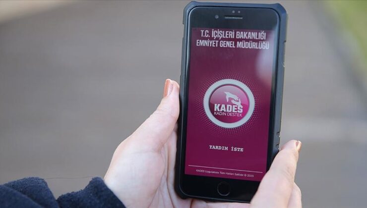 KADES’i cep telefonuna indiren kadın sayısı 7 milyon 830 bine ulaştı