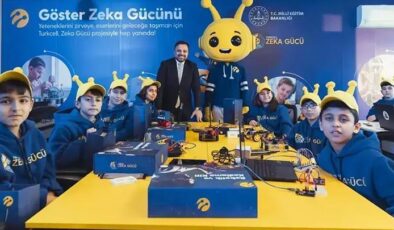 Turkcell Zekâ Gücü Projesi’nin yeni sınıfı Elbistan’da açıldı… BM’nin örnek gösterdiği proje