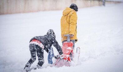 Eğitime kar engeli… İşte 25 Şubat Salı günü okulların tatil edildiği iller