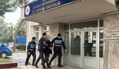 Kendilerini kamu görevlisi olarak tanıtan şüphelilere MİT ve jandarmadan operasyon