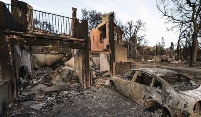 Los Angeles Belediye Başkanı itfaiye şefini görevden aldı