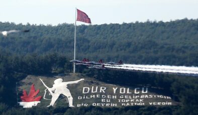 Bugün Çanakkale’de gökyüzüne bakanların tüyleri diken diken oldu… İşte nefes kesen o anlar