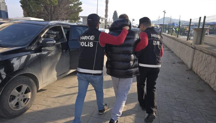 Interpol tarafından kırmızı bültenle aranıyordu! İzmir’de yakalandı